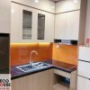 Kính ốp bếp màu cam