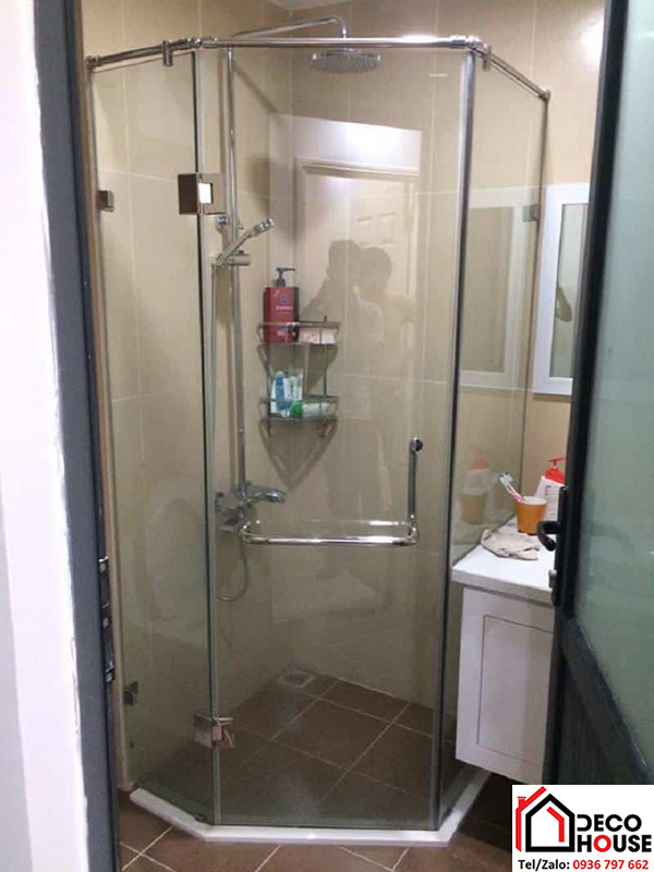 Cabin phòng tắm kính nhà vệ sinh vát góc