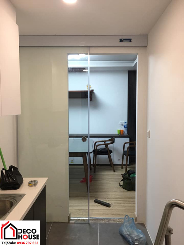 Cửa lùa Zamilldoor 1 cánh phòng bếp