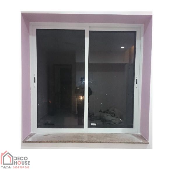 Cửa sổ nhôm Xingfa 2 cánh màu trắng mở lùa