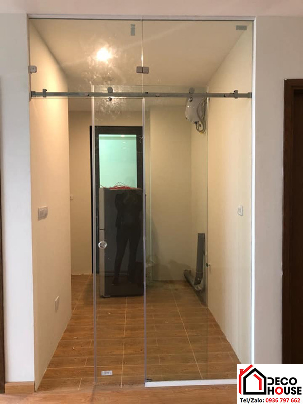 Lắp đặt cửa lùa ray treo inox 10x30