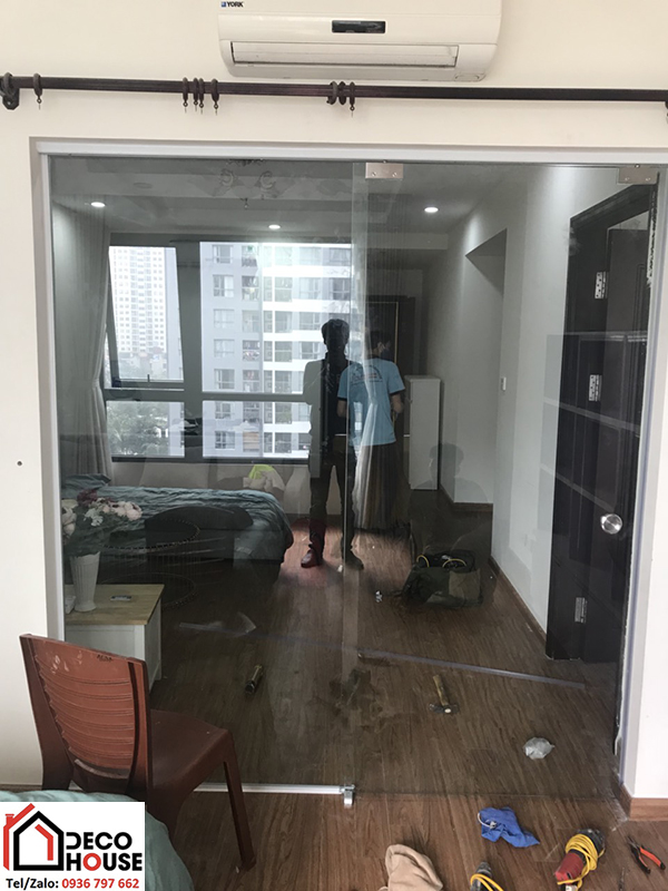 Thi công cửa kính lùa ray nhôm giá rẻ